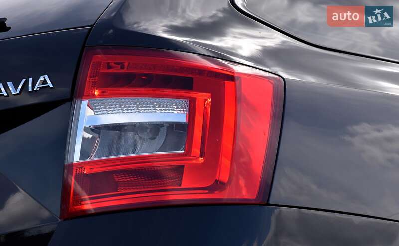 Универсал Skoda Octavia 2017 в Дрогобыче