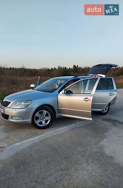 Универсал Skoda Octavia 2012 в 