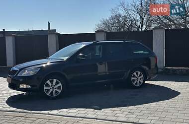 Универсал Skoda Octavia 2010 в 