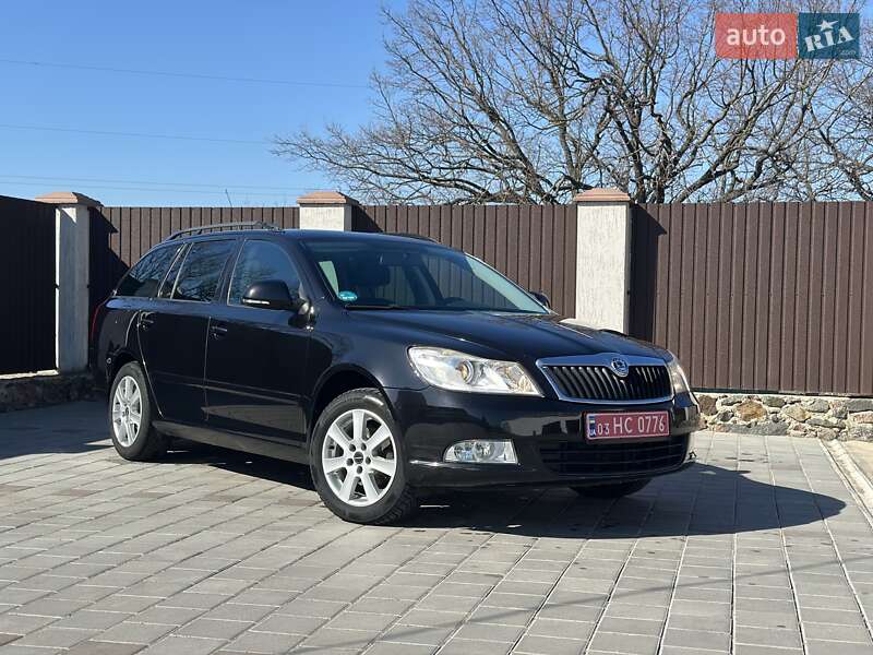 Универсал Skoda Octavia 2010 в 
