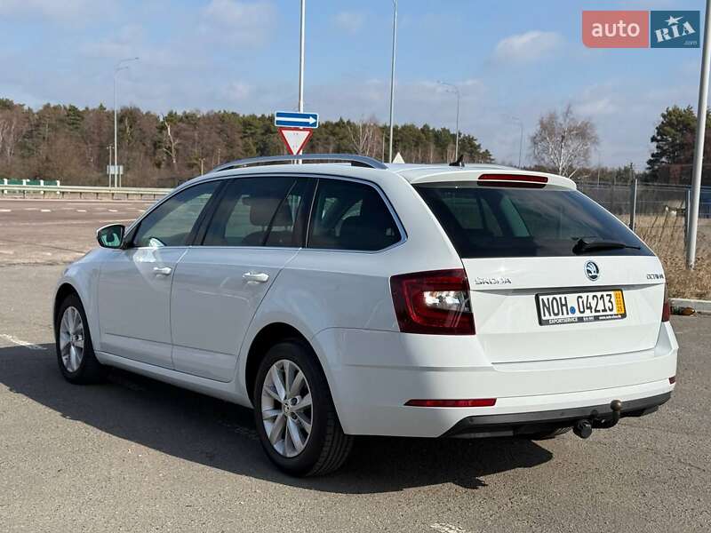 Универсал Skoda Octavia 2019 в Радивилове