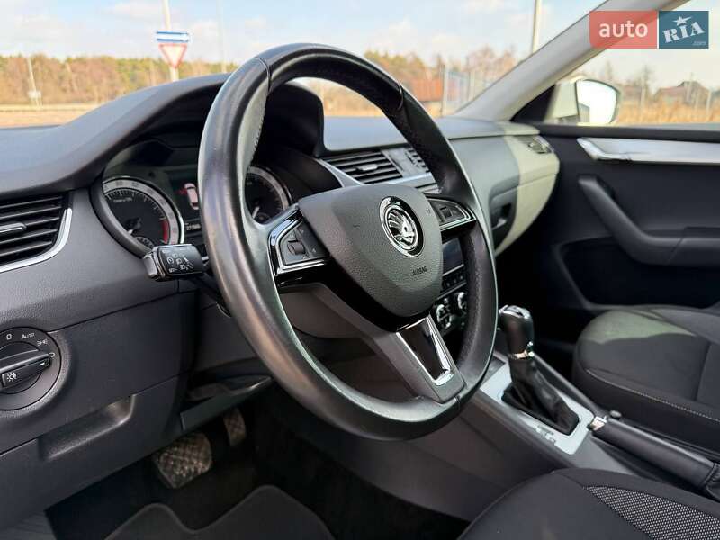 Универсал Skoda Octavia 2019 в Радивилове