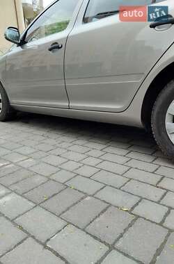 Лифтбек Skoda Octavia 2011 в 