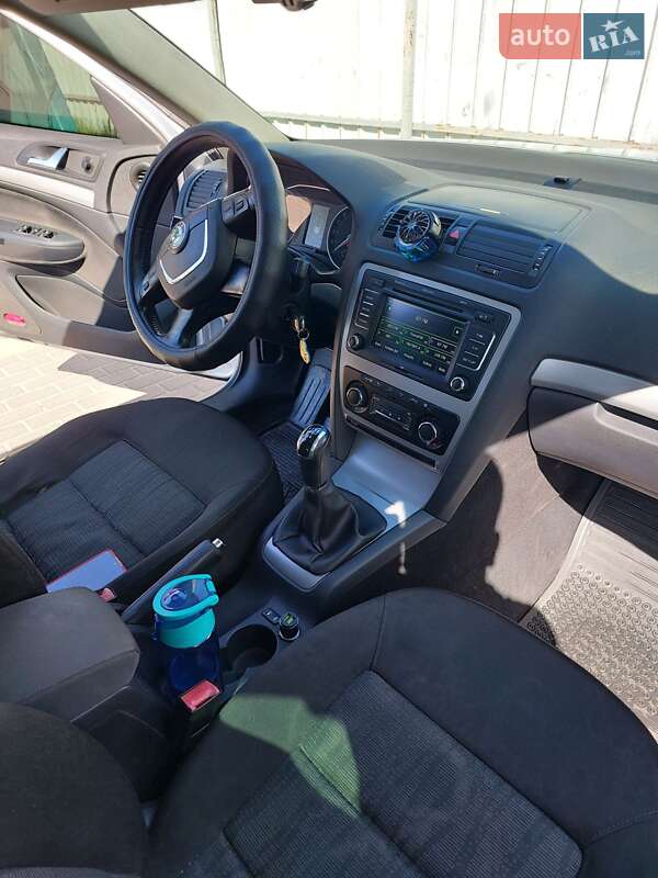 Універсал Skoda Octavia 2011 в Полтаві