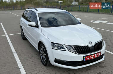 Универсал Skoda Octavia 2019 в 