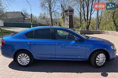 Ліфтбек Skoda Octavia 2014 в 