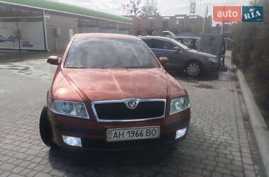 Лифтбек Skoda Octavia 2006 в 