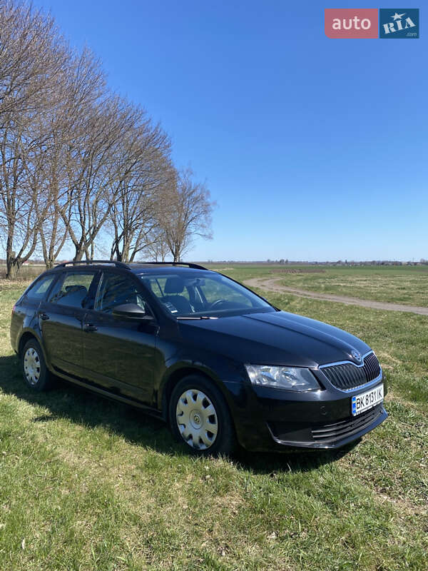 Універсал Skoda Octavia 2015 в Дубні