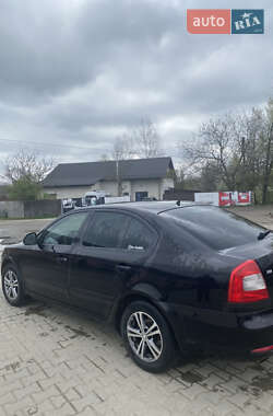 Ліфтбек Skoda Octavia 2010 в 