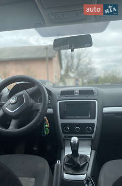 Ліфтбек Skoda Octavia 2010 в 