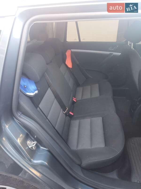 Універсал Skoda Octavia 2008 в Локачах