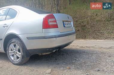 Лифтбек Skoda Octavia 2006 в 