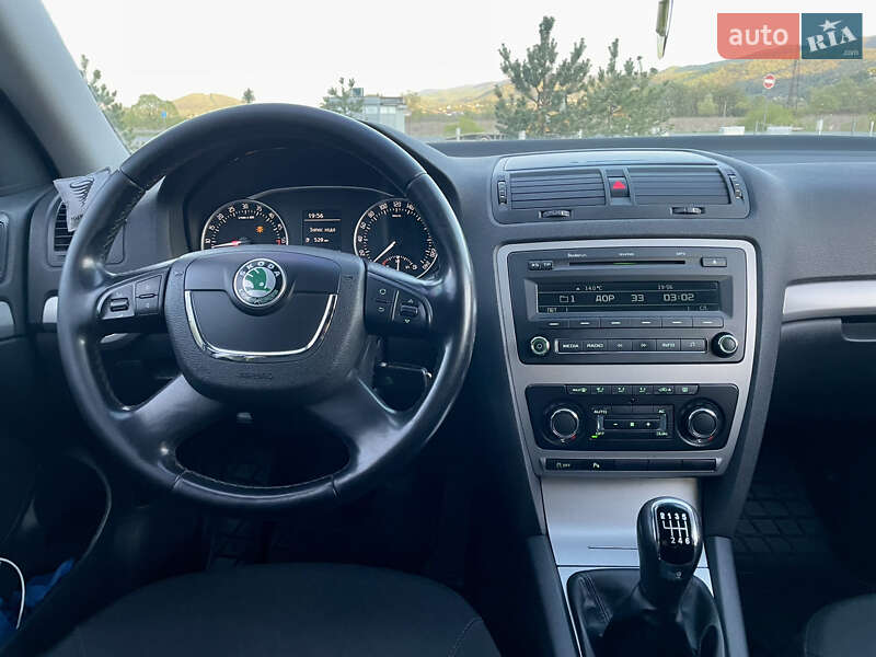 Лифтбек Skoda Octavia 2011 в Сваляве