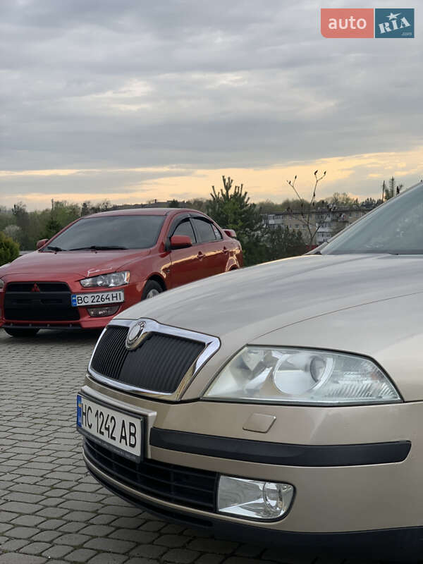 Лифтбек Skoda Octavia 2005 в Львове