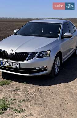 Лифтбек Skoda Octavia 2017 в 