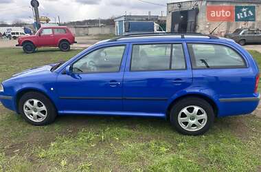 Универсал Skoda Octavia 2002 в 