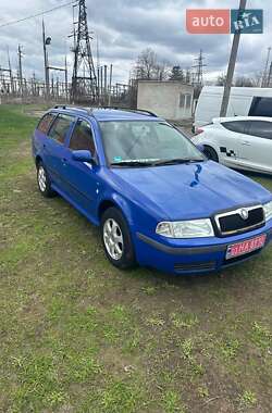 Универсал Skoda Octavia 2002 в 