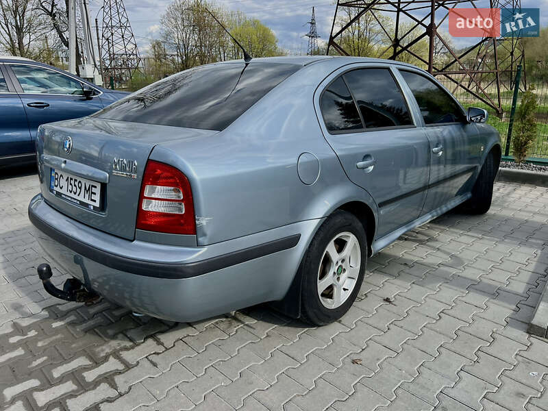 Лифтбек Skoda Octavia 2003 в Львове