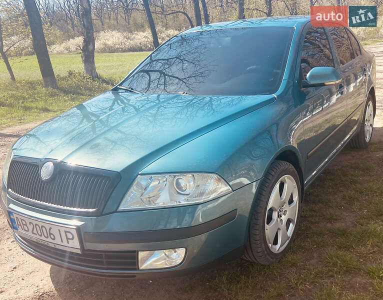 Лифтбек Skoda Octavia 2005 в 