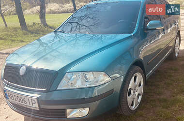 Лифтбек Skoda Octavia 2005 в 