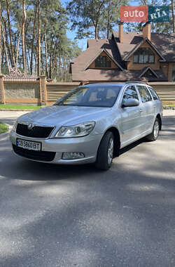 Универсал Skoda Octavia 2010 в 