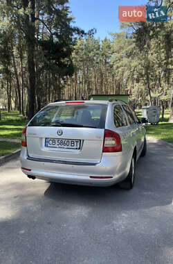 Универсал Skoda Octavia 2010 в 