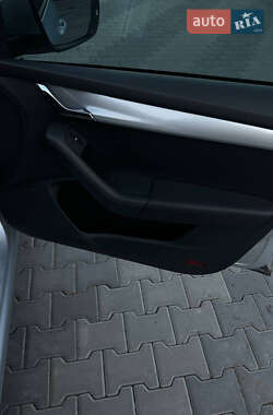 Лифтбек Skoda Octavia 2014 в 