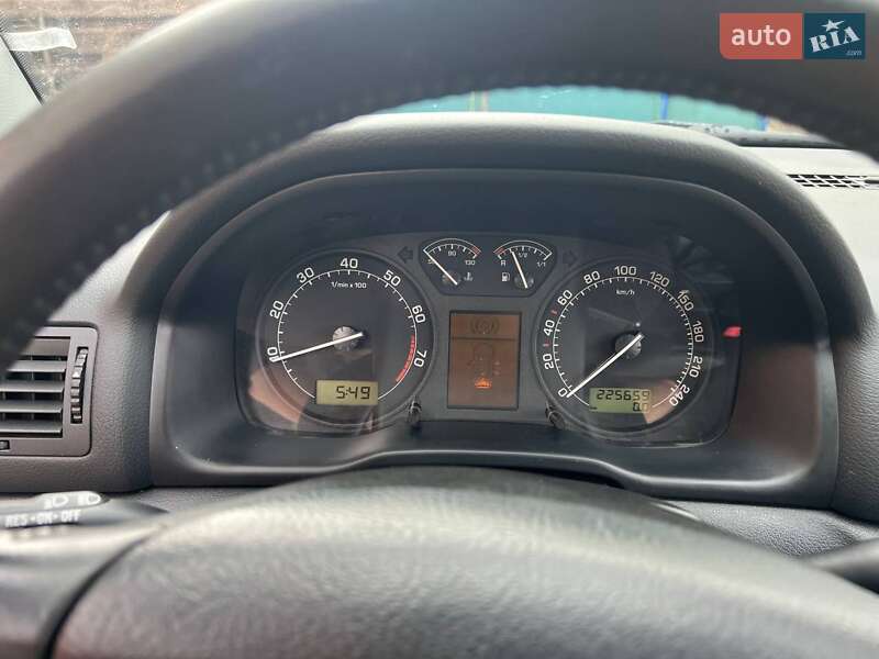 Універсал Skoda Octavia 2005 в Полтаві