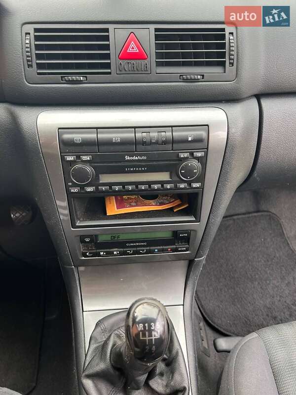 Універсал Skoda Octavia 2005 в Полтаві