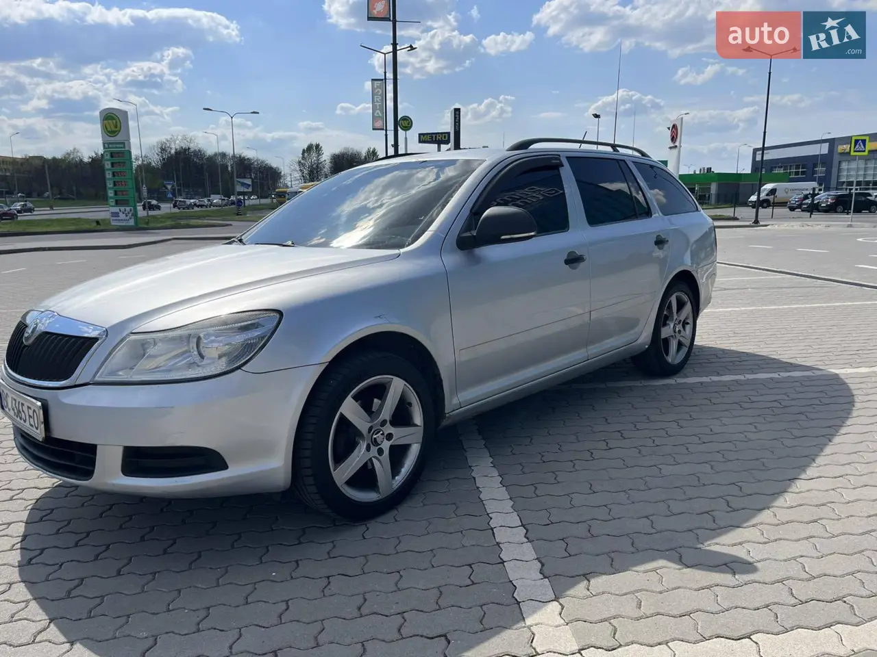 2010 Skoda Octavia - мініатюра 17