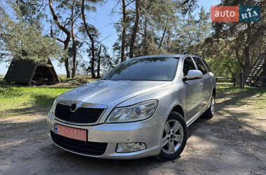 Універсал Skoda Octavia 2010 в 