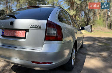 Універсал Skoda Octavia 2010 в 