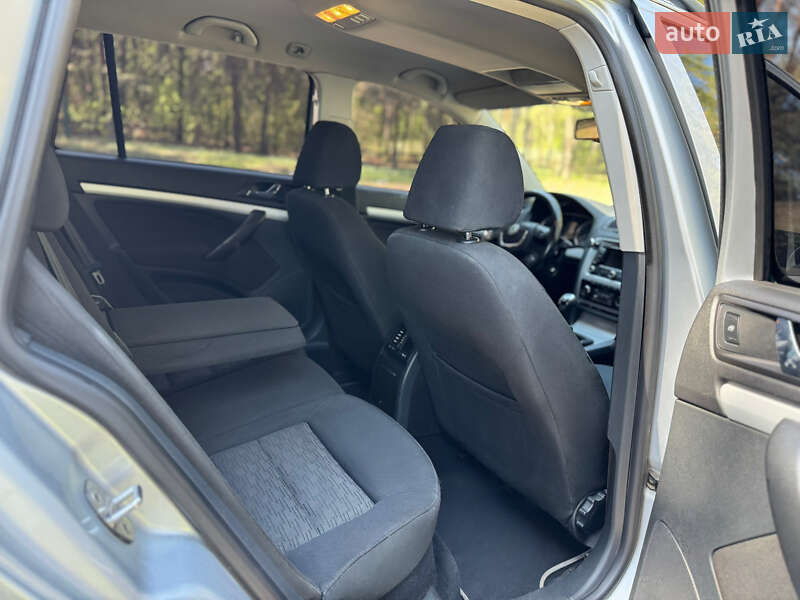 Универсал Skoda Octavia 2010 в Полтаве