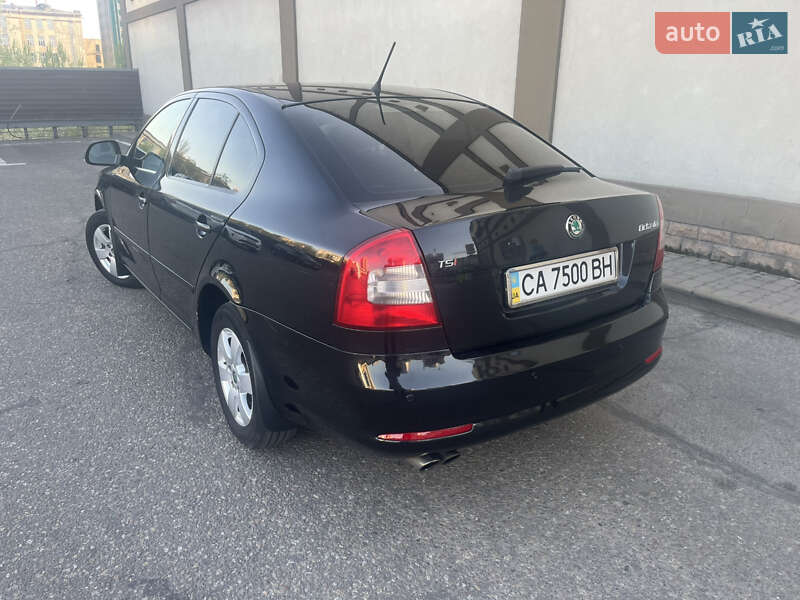 Лифтбек Skoda Octavia 2012 в Черкассах
