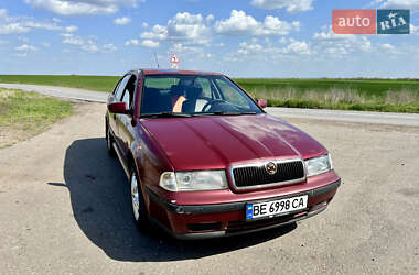 Ліфтбек Skoda Octavia 1999 в 