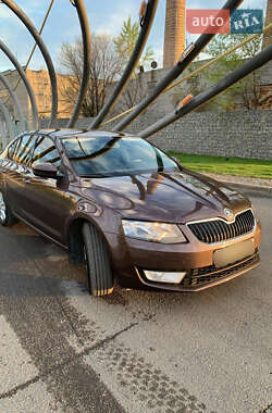 Ліфтбек Skoda Octavia 2014 в Дніпрі