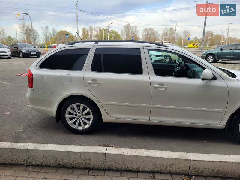 Універсал Skoda Octavia 2010 в Києві