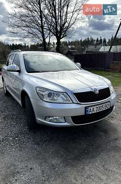 Универсал Skoda Octavia 2012 в 