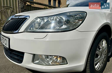 Лифтбек Skoda Octavia 2012 в 