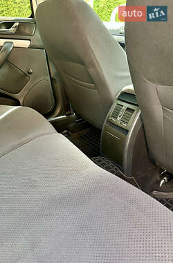 Лифтбек Skoda Octavia 2012 в 