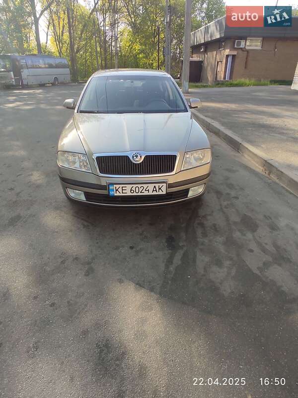 Ліфтбек Skoda Octavia 2008 в Дніпрі