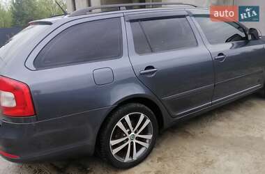 Универсал Skoda Octavia 2010 в Вараше