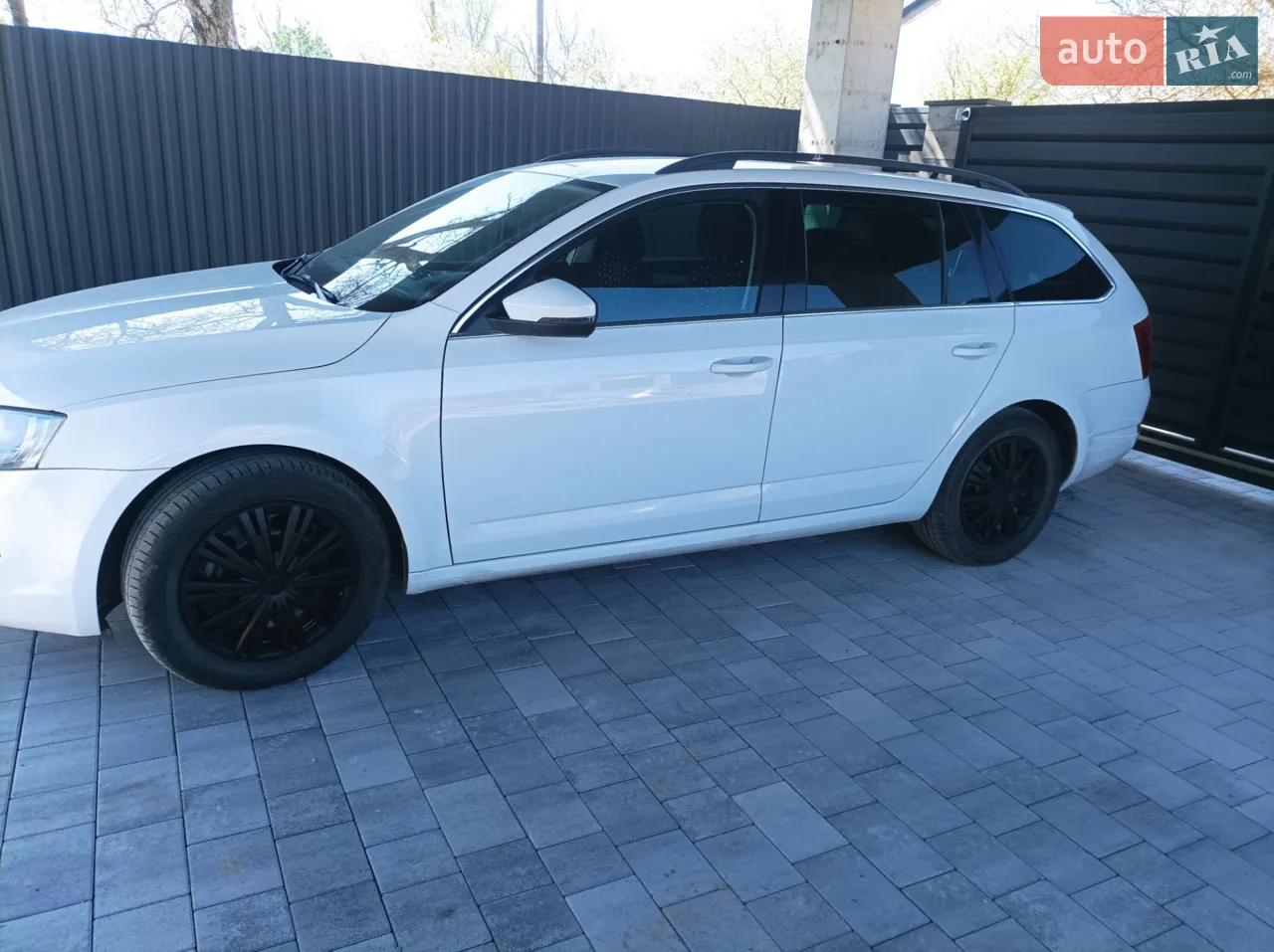 2017 Skoda Octavia - мініатюра 21