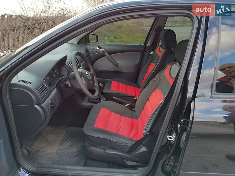 Лифтбек Skoda Octavia 2008 в Киеве