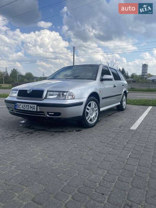 Skoda Octavia 1999