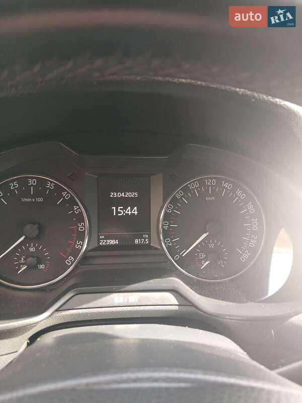 Універсал Skoda Octavia 2015 в Івано-Франківську