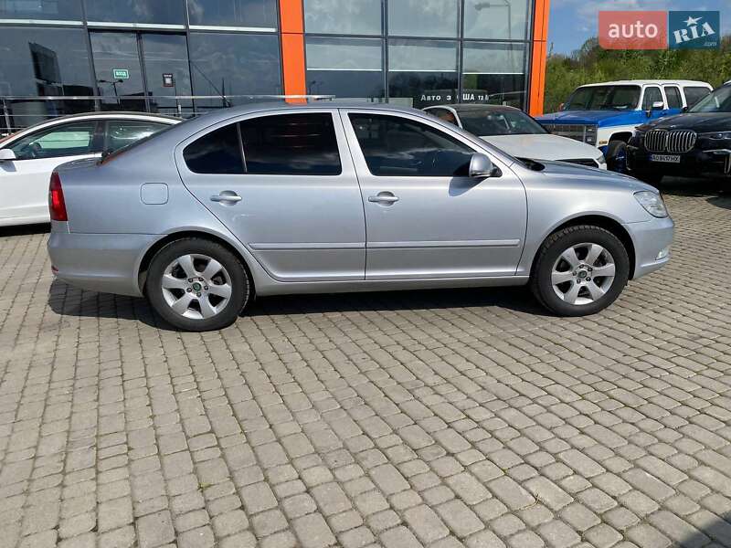 Ліфтбек Skoda Octavia 2010 в Львові