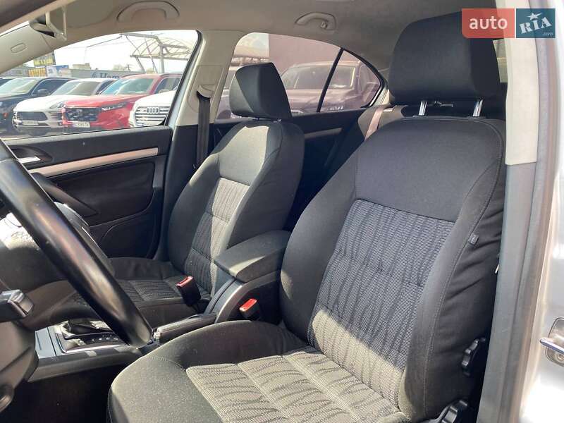 Ліфтбек Skoda Octavia 2010 в Львові