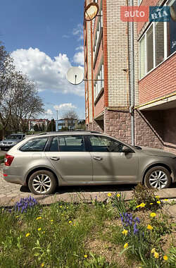 Универсал Skoda Octavia 2014 в 