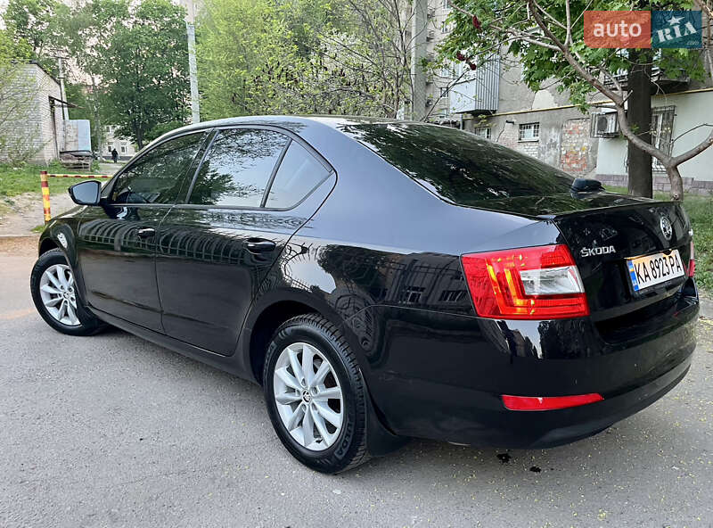 Лифтбек Skoda Octavia 2015 в Харькове